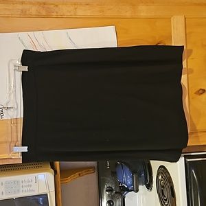 Cabi M black cotton skirt good condition